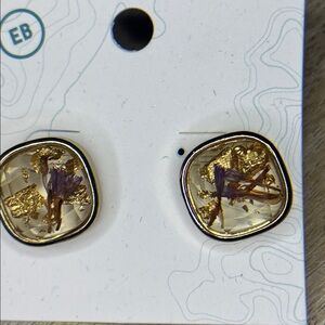 NWT Preserved Purple Flowers & Gold Flakes In Fauceted Resin Earrings